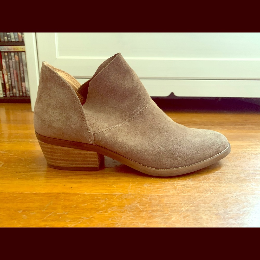 Lucky Brand Suede Fahmida Ankle Boots